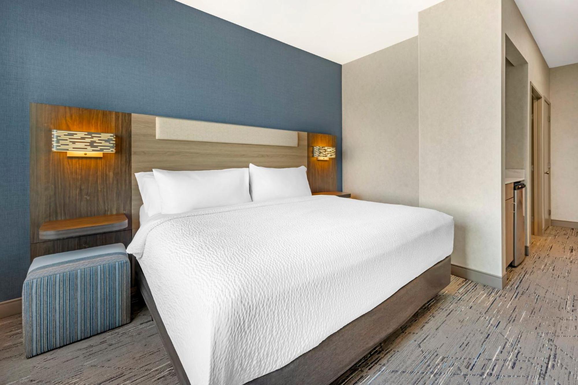 Holiday Inn Express Hotel & Suites Astoria By Ihg Exterior foto