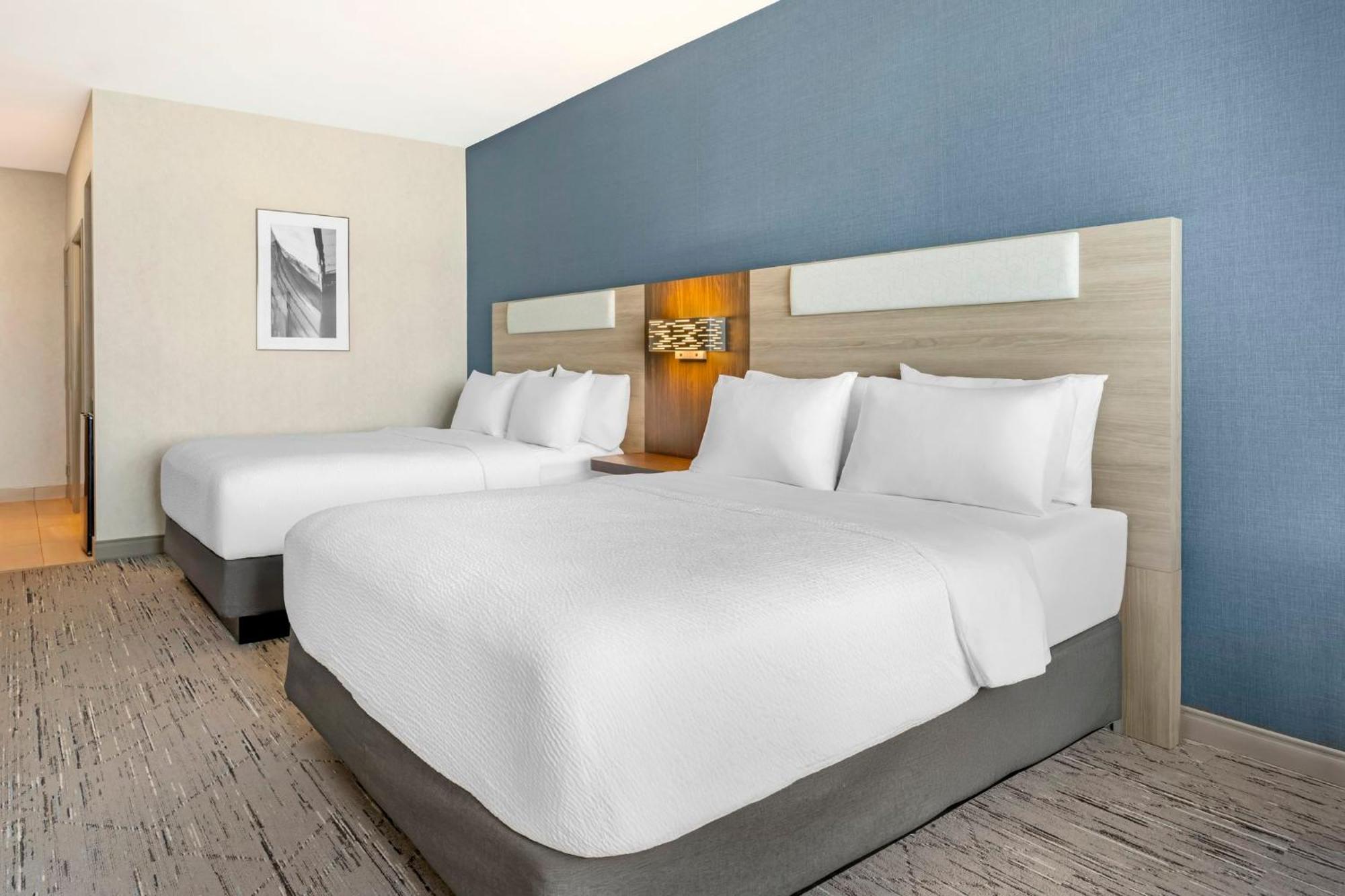 Holiday Inn Express Hotel & Suites Astoria By Ihg Exterior foto